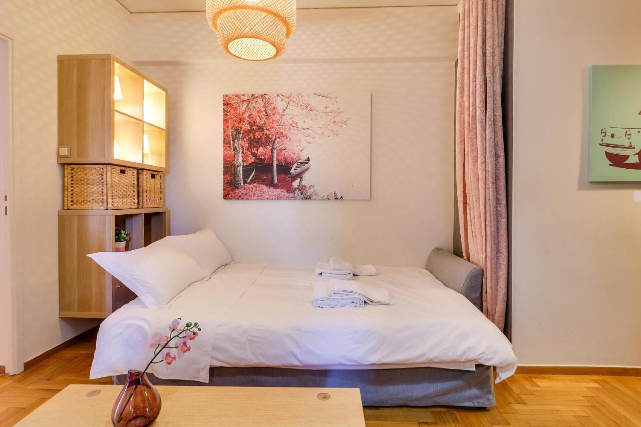 Spacious Central Flat☆3Min To Metro☆Ac|Netflix|Pc Афины Экстерьер фото