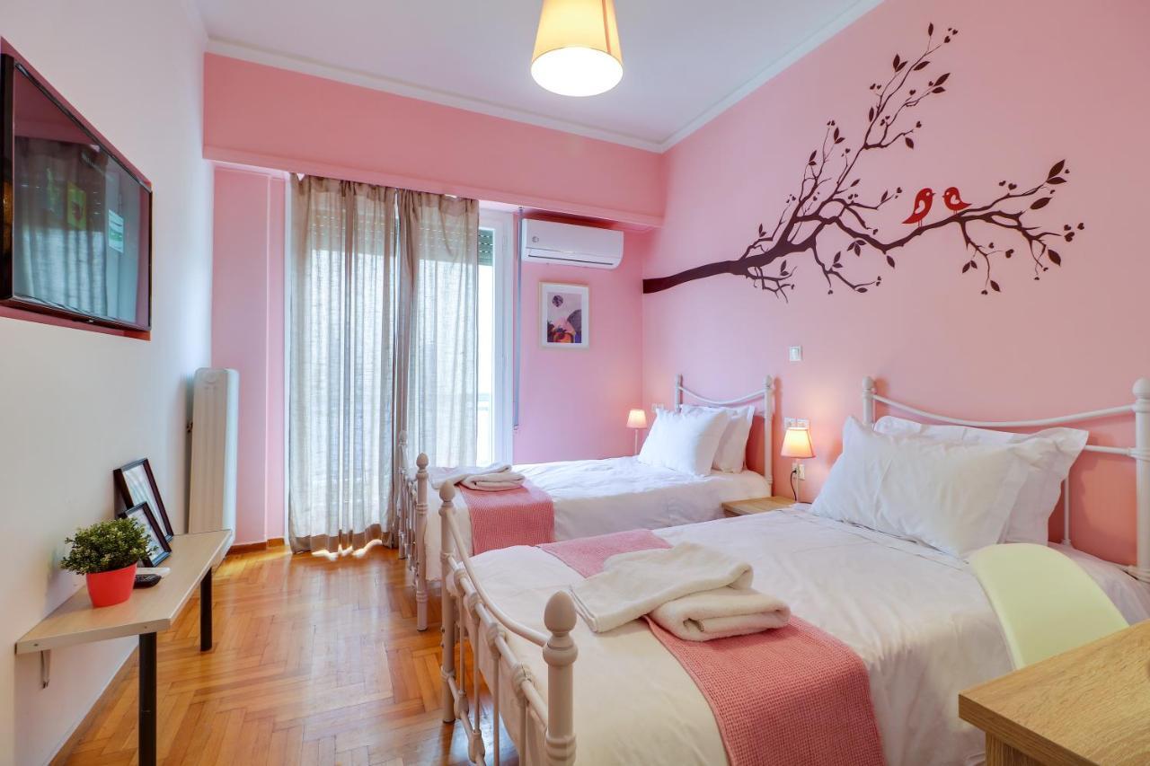 Spacious Central Flat☆3Min To Metro☆Ac|Netflix|Pc Афины Экстерьер фото