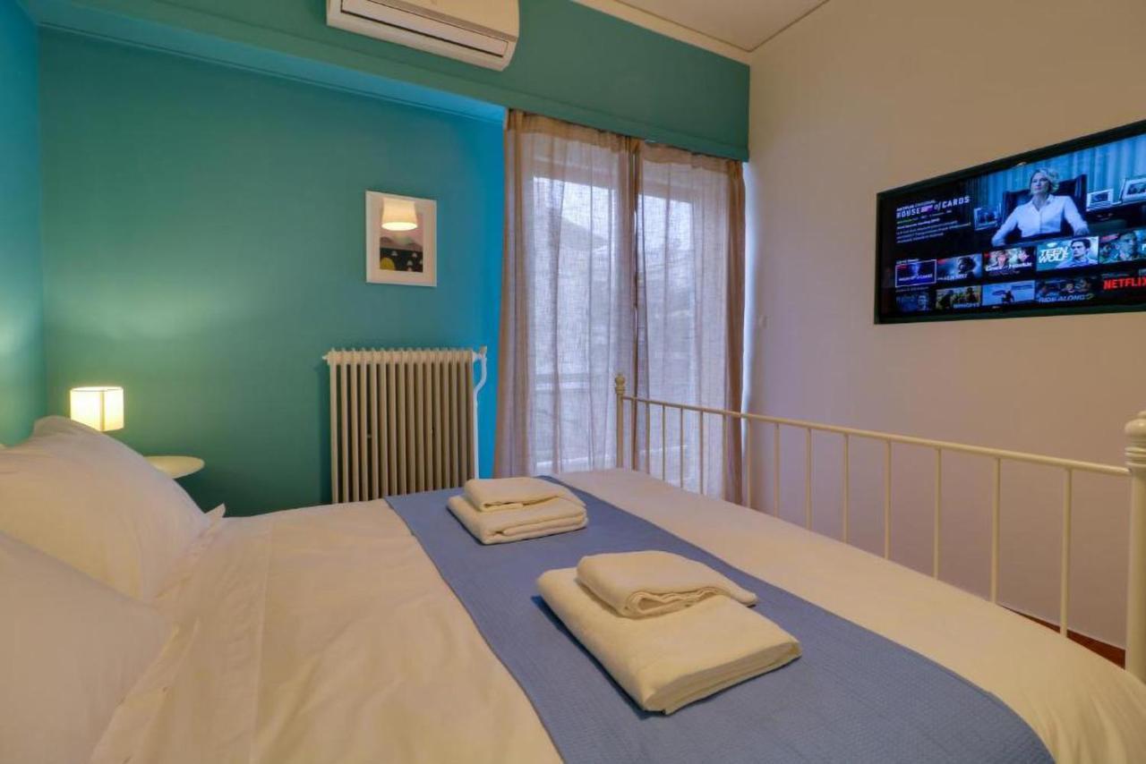 Spacious Central Flat☆3Min To Metro☆Ac|Netflix|Pc Афины Экстерьер фото
